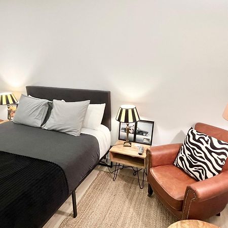 Puerta Del Sol House Apartment Madrid Bagian luar foto