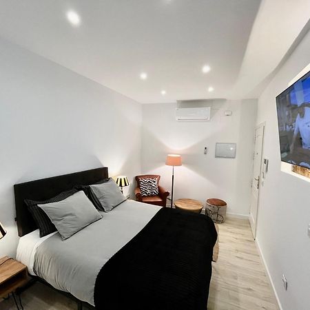 Puerta Del Sol House Apartment Madrid Bagian luar foto