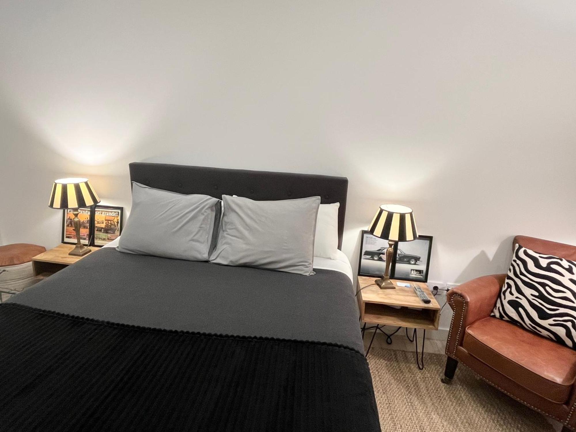Puerta Del Sol House Apartment Madrid Bagian luar foto