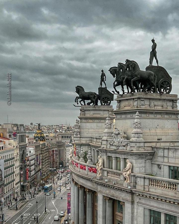 Puerta Del Sol House Apartment Madrid Bagian luar foto