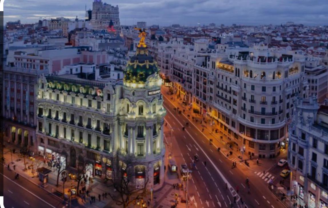 Puerta Del Sol House Apartment Madrid Bagian luar foto